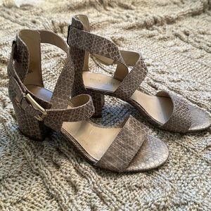 Nine West Gold & Beige Block Heels - 7